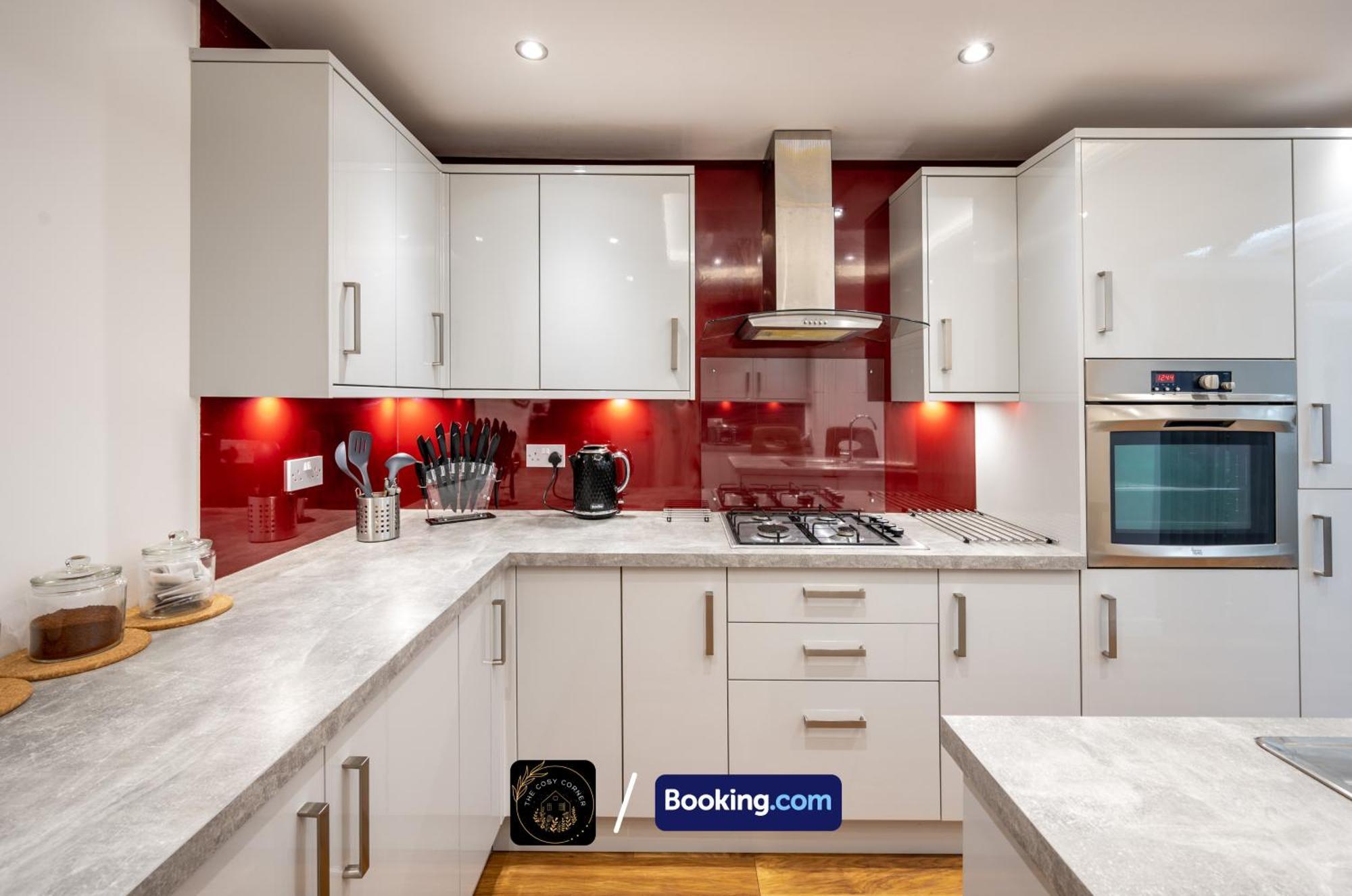 Cosy 3-Bed House, Garden & Free Parking In Stretford Manchester Exterior foto